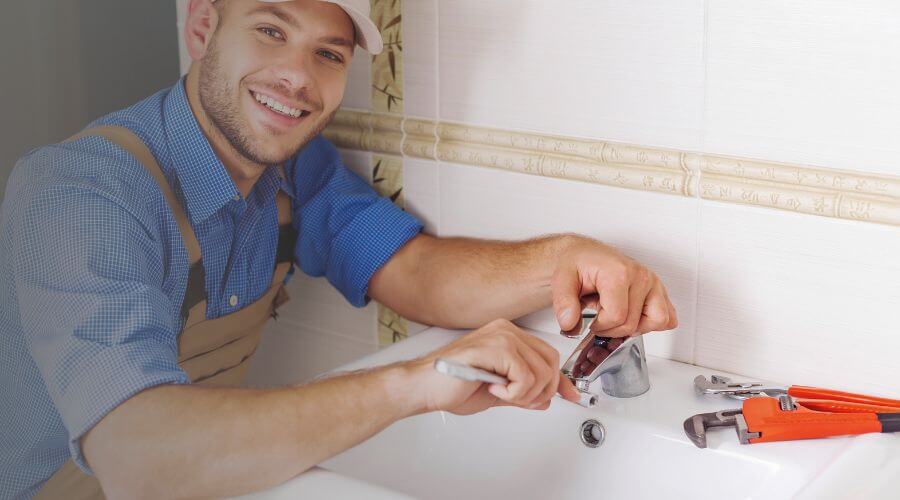 Professional clogged drains services in Florien, LA